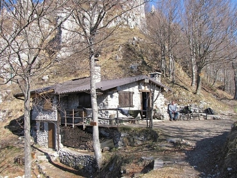 Rifugi e Bivacchi d''Italia.......